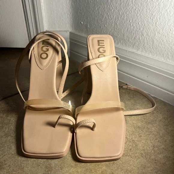 EGO NUDE HEELS - Picture 3 of 3